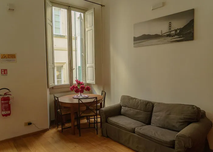 Appartamento One Bedroom In Historical Building Firenze